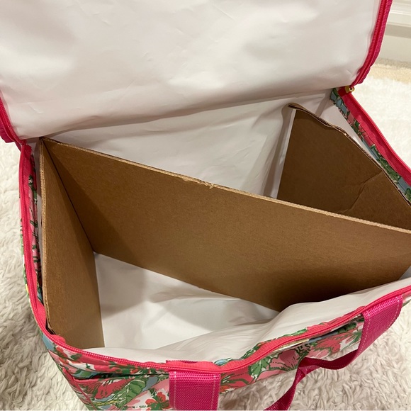 Lilly Pulitzer Beach Cooler - Picture 9 of 11